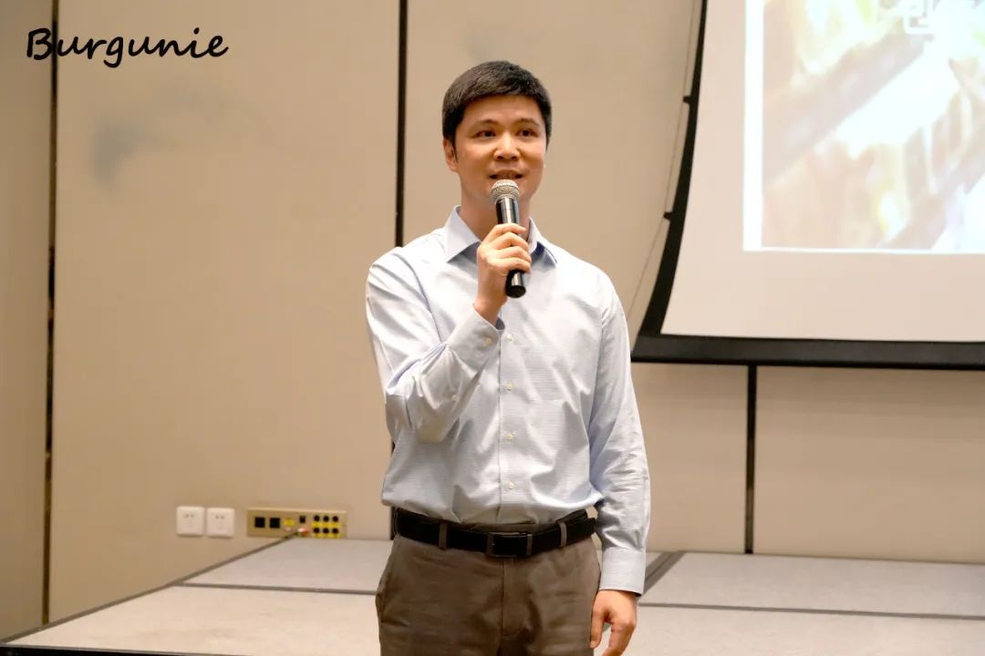 1692072929129605.jpg 8640.jpg